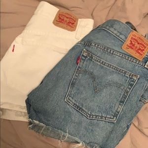 2 Levi’s Shorts
